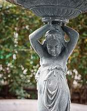 Brunnen