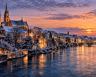Verschleiertes Basel im Abendlicht
